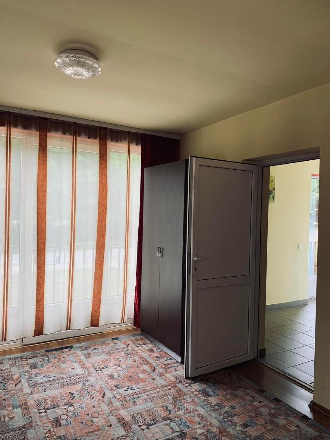 Pensiunea Pastravul Hotel Cartisoara Luaran gambar